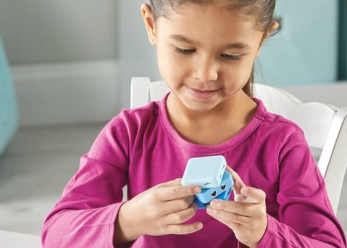 child playing with fidget toy