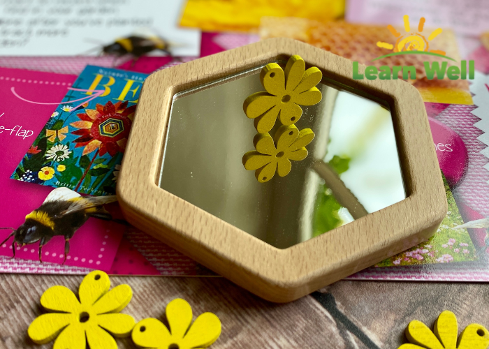 Flower on a hexagon mirror
